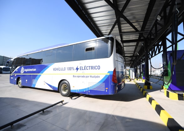 Electric bus