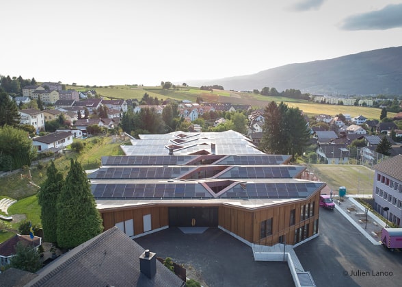 photovoltaic on the school's roof